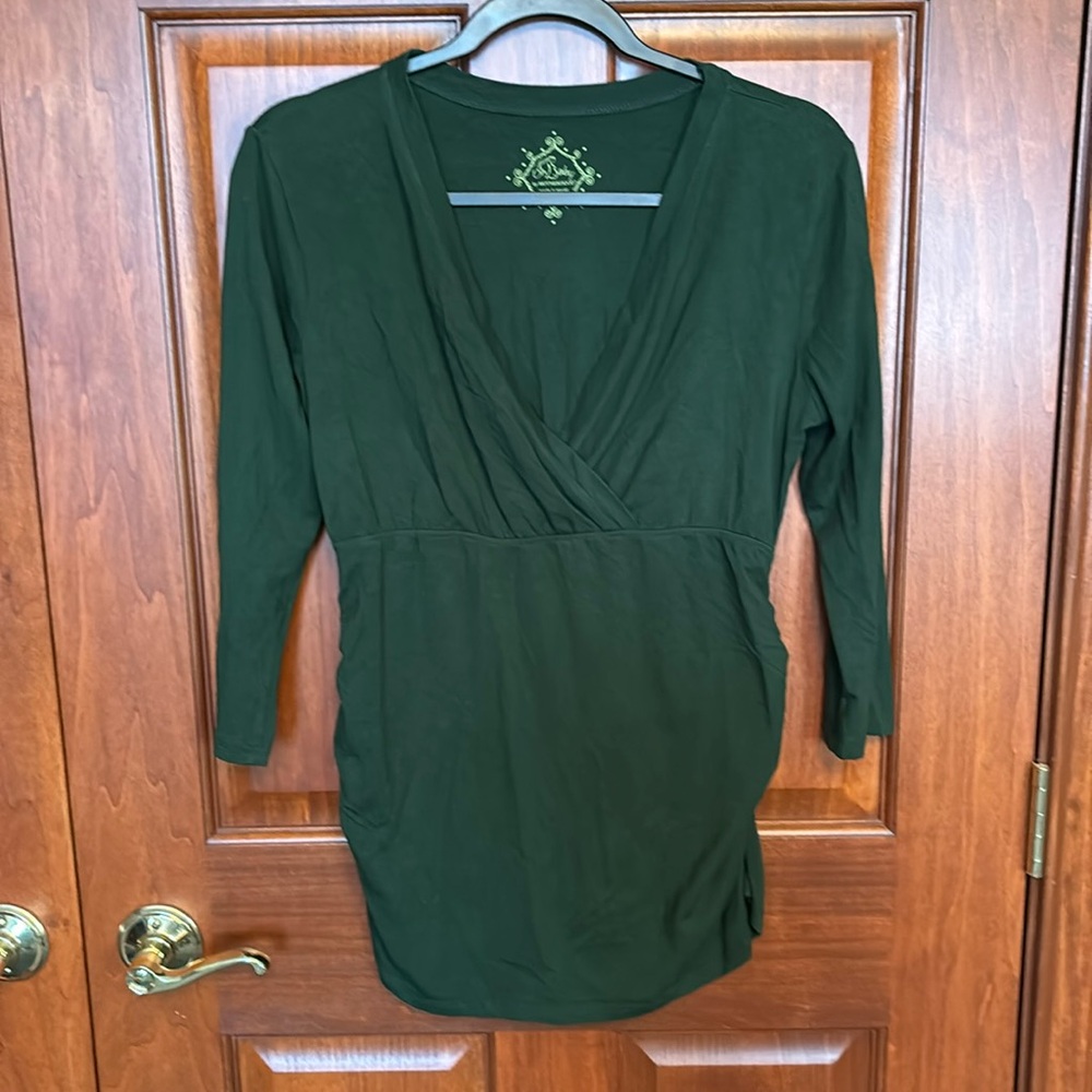 Oh baby, my motherhood green top size L